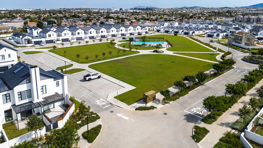 3 Bedroom Property for Sale in Le Coste Estate Western Cape